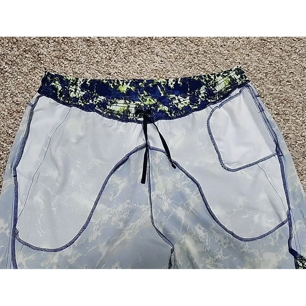 Champion Water Blue Green Printed Elastic Waist Active Shorts Men's Size XL 34x7